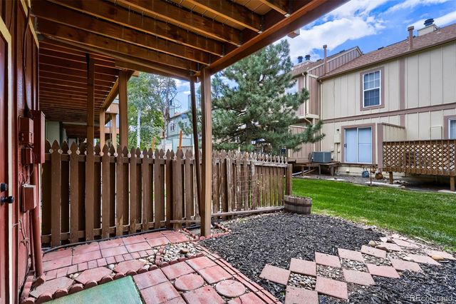 12041 E Ford Circle, Aurora, CO 80012