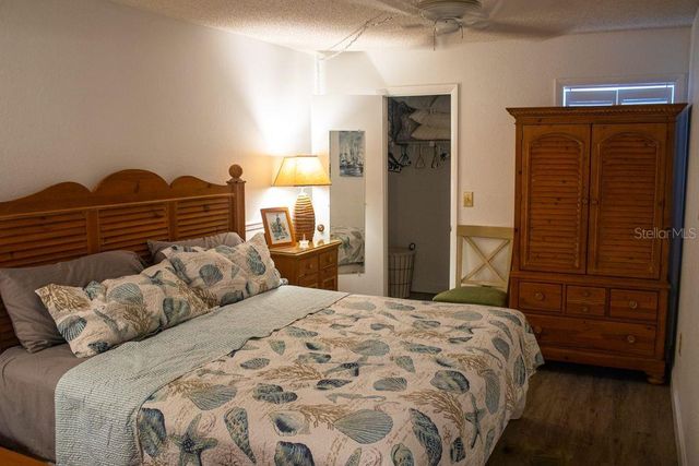 10037 N 62ND TERRACE N 19, St Petersburg, FL 33708