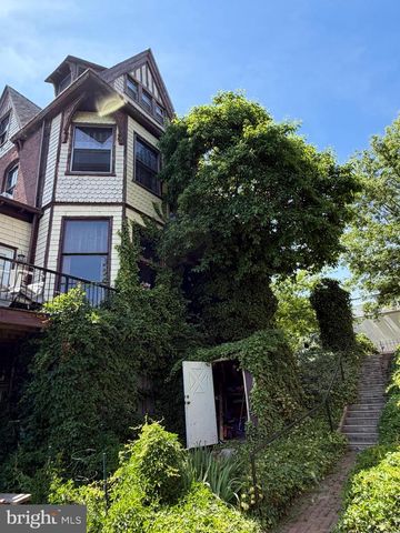 510 RADCLIFFE ST, Bristol, PA 19007