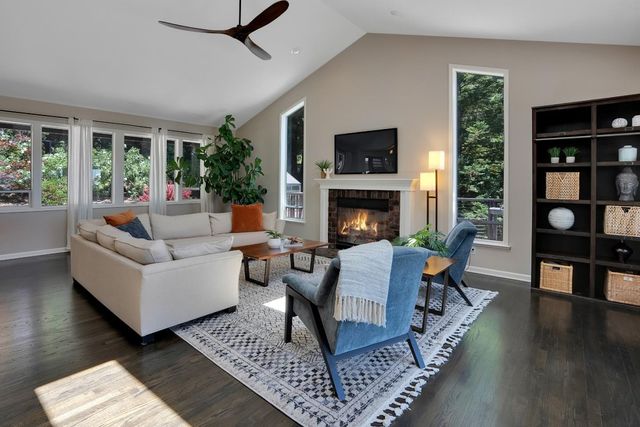 23695 Hutchinson Road, Los Gatos, CA 95033
