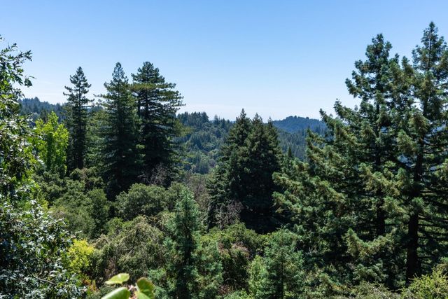 23695 Hutchinson Road, Los Gatos, CA 95033