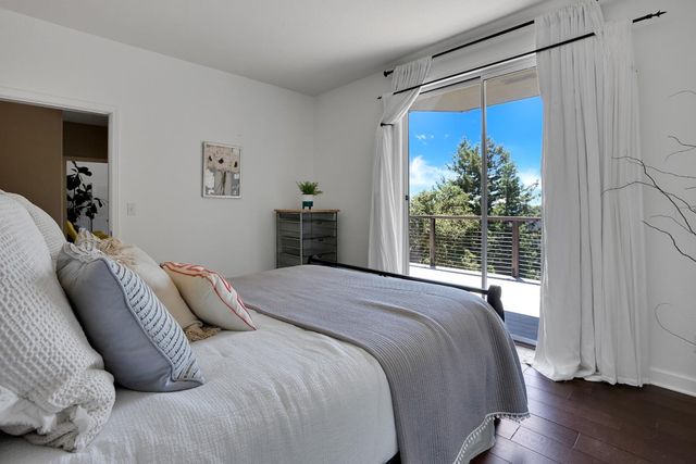 23695 Hutchinson Road, Los Gatos, CA 95033