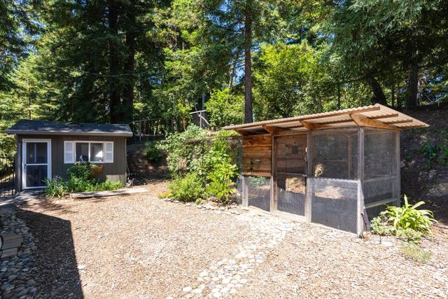 23695 Hutchinson Road, Los Gatos, CA 95033