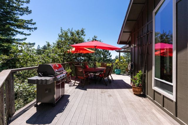 23695 Hutchinson Road, Los Gatos, CA 95033