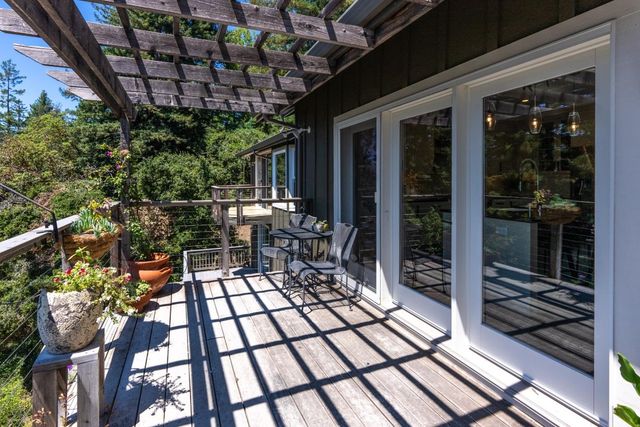 23695 Hutchinson Road, Los Gatos, CA 95033