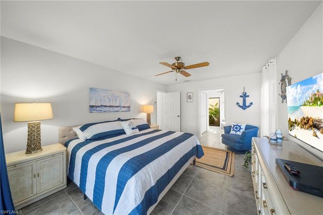 2617 SE 23rd AVE, Cape Coral, FL 33904