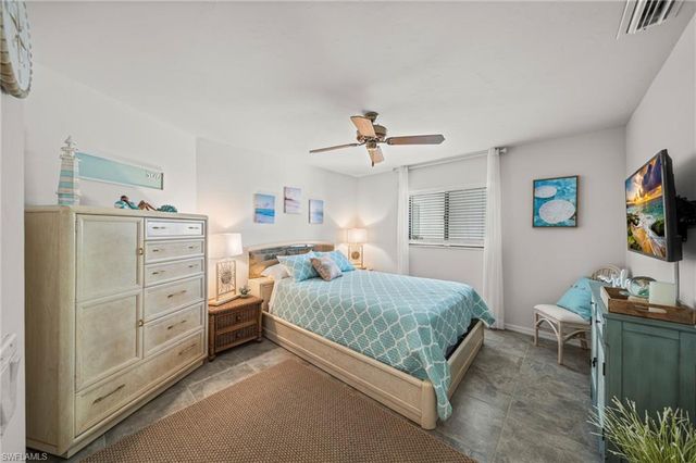 2617 SE 23rd AVE, Cape Coral, FL 33904