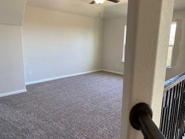 370 Bright Star LN, Georgetown, TX 78628