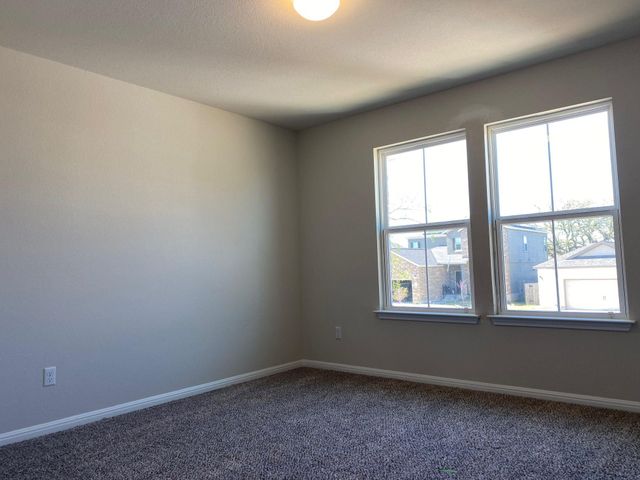 370 Bright Star LN, Georgetown, TX 78628