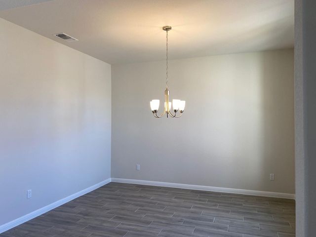 370 Bright Star LN, Georgetown, TX 78628