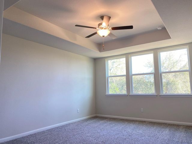 370 Bright Star LN, Georgetown, TX 78628