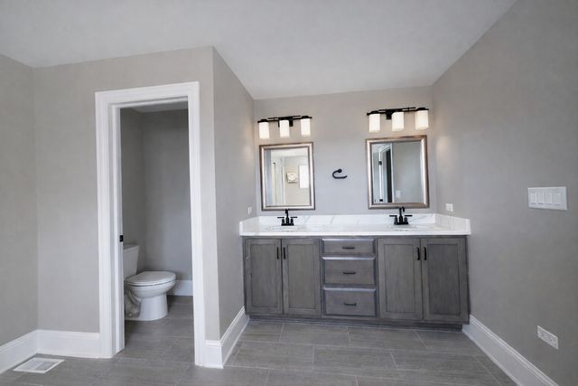 8660 High Stone Way, Frankfort, IL 60423