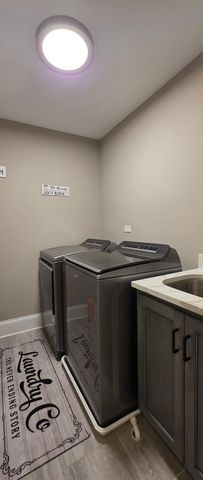 8660 High Stone Way, Frankfort, IL 60423