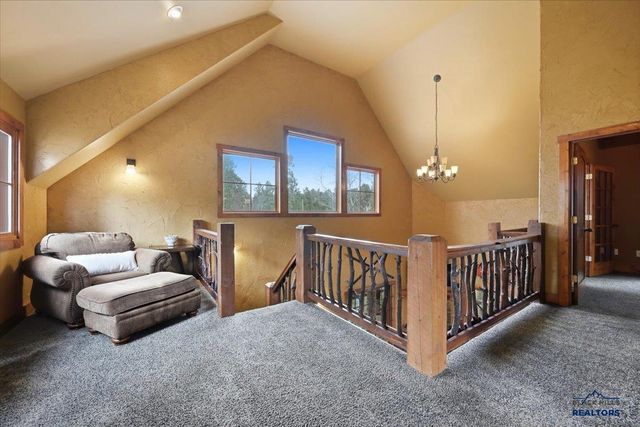 21170 GILDED MOUNTAIN RD, Lead, SD 57754
