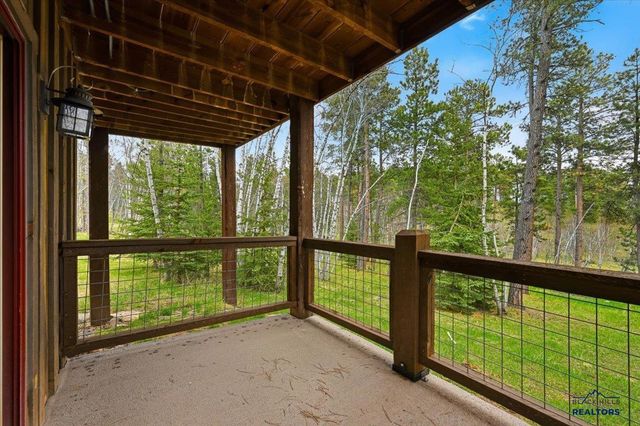 21170 GILDED MOUNTAIN RD, Lead, SD 57754