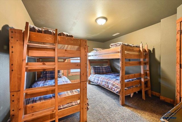 21170 GILDED MOUNTAIN RD, Lead, SD 57754