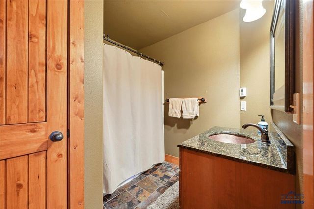 21170 GILDED MOUNTAIN RD, Lead, SD 57754