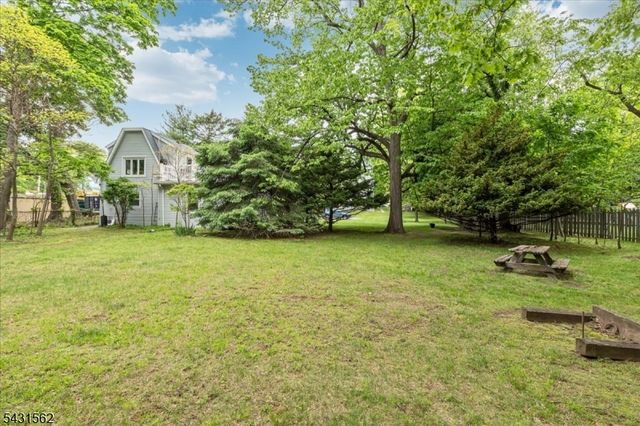 159 Park St, Montclair Twp., NJ 07042