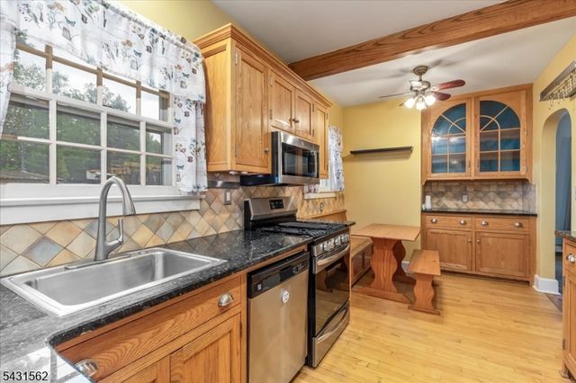159 Park St, Montclair Twp., NJ 07042