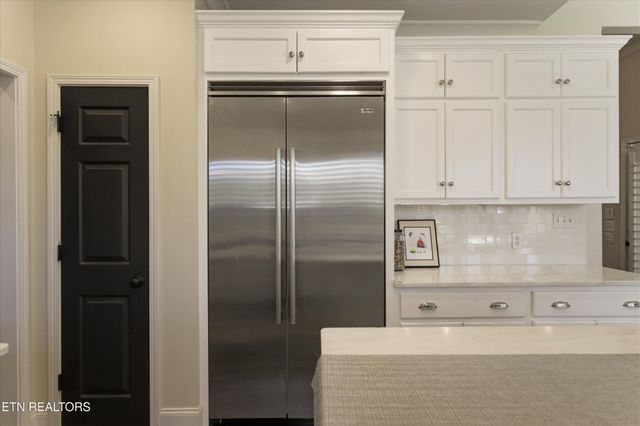 9106 Farrell Park Lane, Knoxville, TN 37922