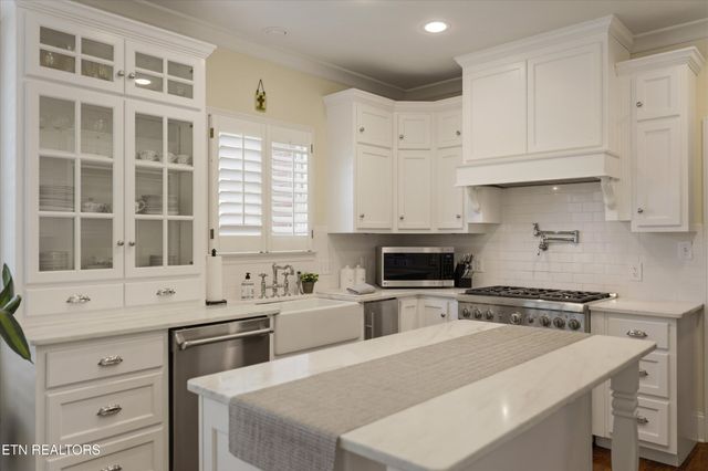 9106 Farrell Park Lane, Knoxville, TN 37922