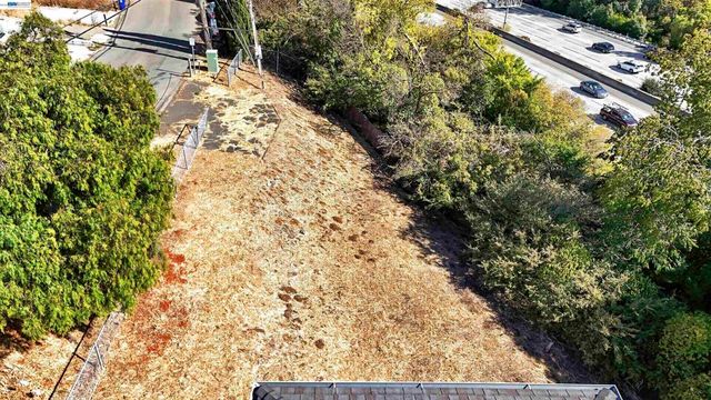 14643 Saturn Dr, Castro Valley, CA 94578
