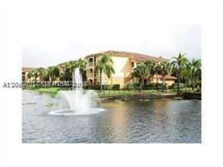 155 NW 96th Ter 2-202, Pembroke Pines, FL 33024