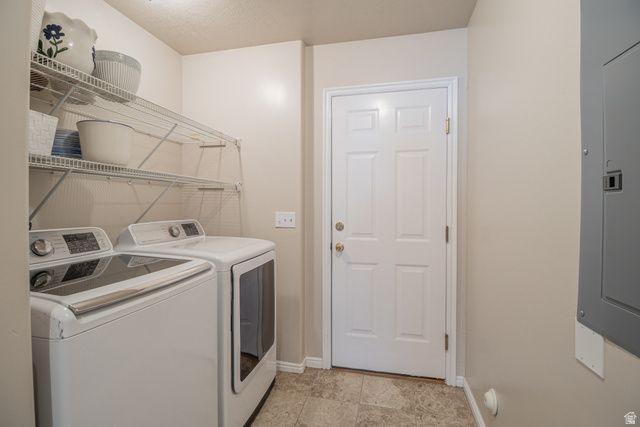 4623 S BLOSSOM GLN, Roy, UT 84067