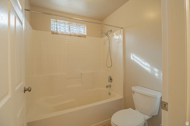 4623 S BLOSSOM GLN, Roy, UT 84067