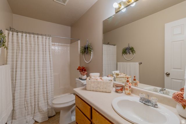4623 S BLOSSOM GLN, Roy, UT 84067