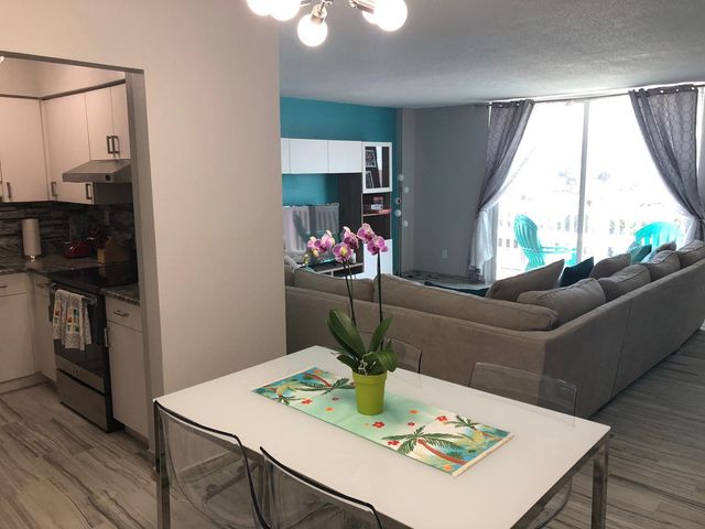 3190 N Atlantic Avenue 328, Cocoa Beach, FL 32931