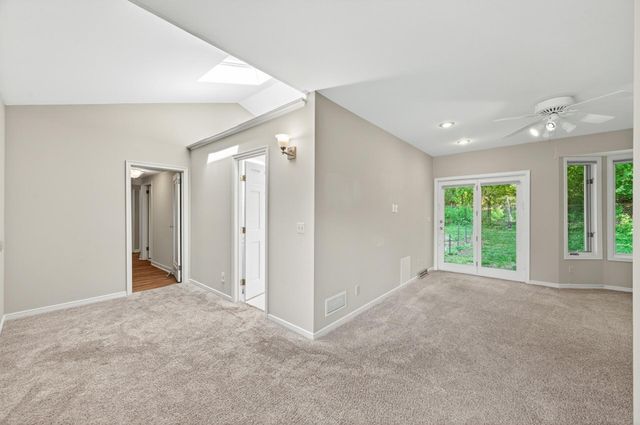 12020 Mayflower Circle, Minnetonka, MN 55305