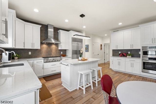 7 Portland Dr, Montgomery Twp., NJ 08558