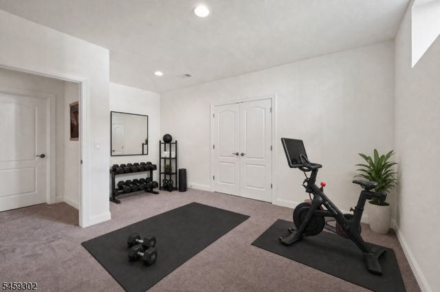 7 Portland Dr, Montgomery Twp., NJ 08558
