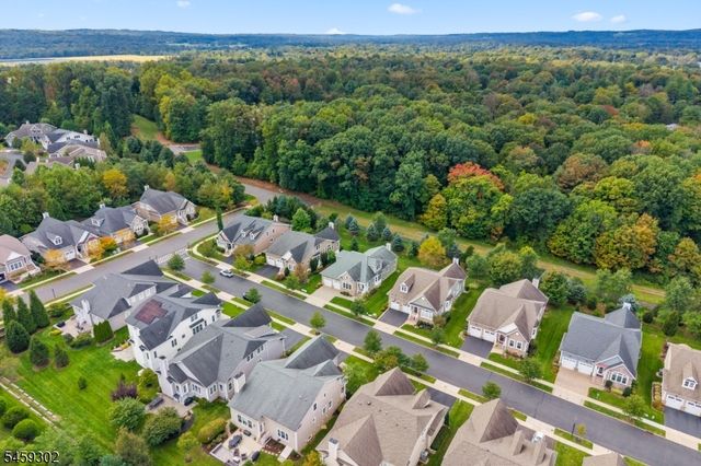 7 Portland Dr, Montgomery Twp., NJ 08558