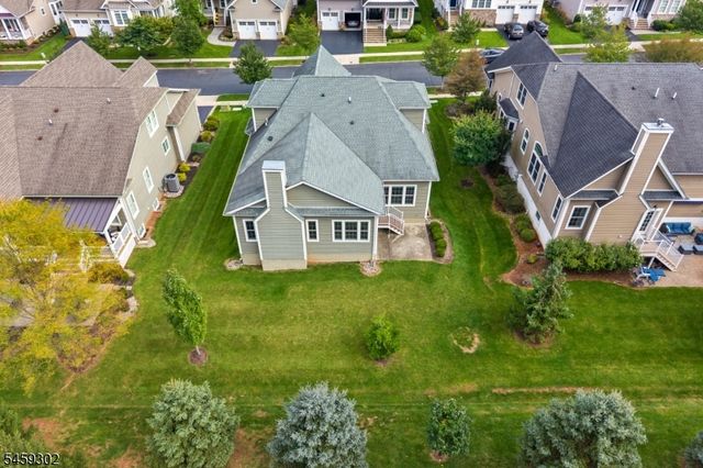7 Portland Dr, Montgomery Twp., NJ 08558