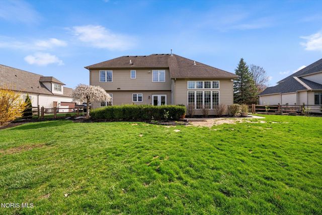 8122 N Bridge Way, Maumee, OH 43537