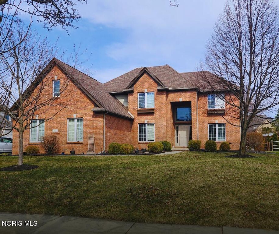 8122 N Bridge Way, Maumee, OH 43537