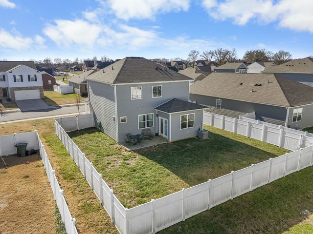 178 Olivia Cir, Chapel Hill, TN 37034