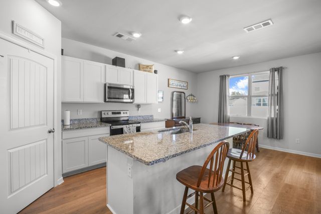 178 Olivia Cir, Chapel Hill, TN 37034