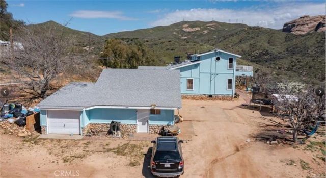 30090 Briggs Road, Agua Dulce, CA 91390