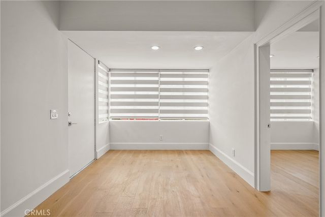 215 Windward Avenue, Venice, CA 90291