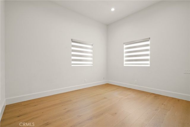 215 Windward Avenue, Venice, CA 90291
