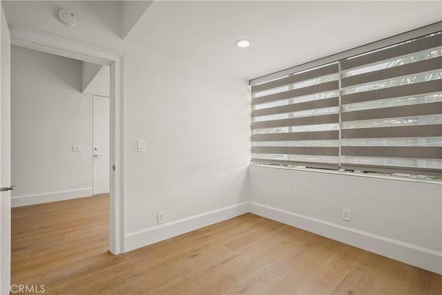 215 Windward Avenue, Venice, CA 90291