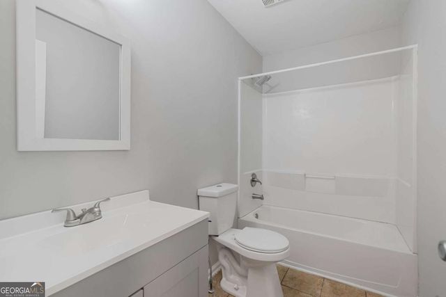 950 Firethorne Pass, Cumming, GA 30040