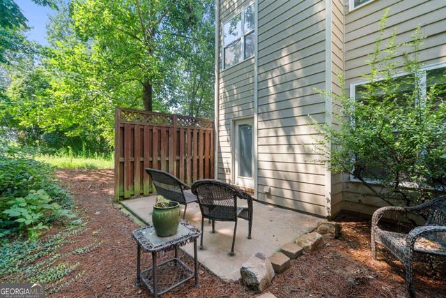 950 Firethorne Pass, Cumming, GA 30040