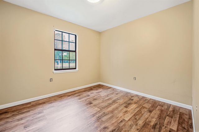 111 Holiday Terrace, Searcy, AR 72143