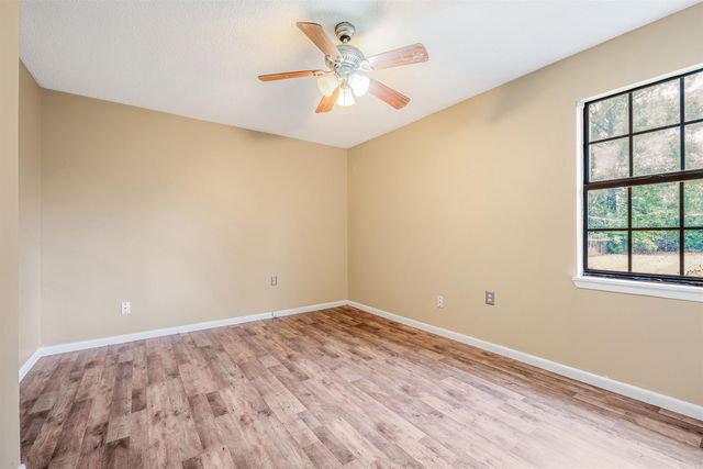 111 Holiday Terrace, Searcy, AR 72143