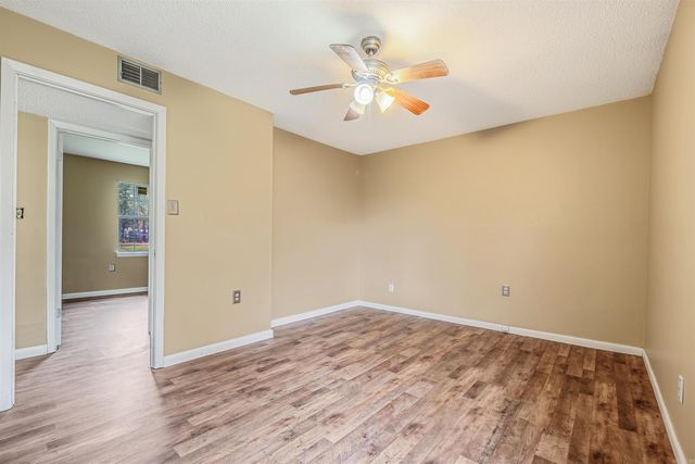 111 Holiday Terrace, Searcy, AR 72143