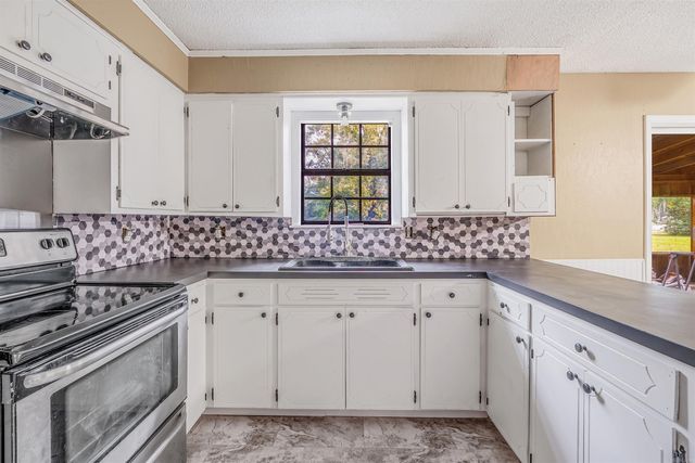 111 Holiday Terrace, Searcy, AR 72143